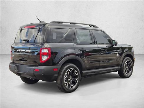 New 2025 Ford Bronco Sport Outer Banks w/ Outer Banks Tech Package+ AWD/4WD image 2