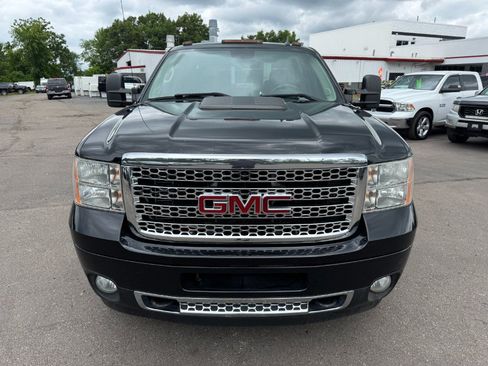 Used 2014 GMC Sierra 3500 Denali AWD/4WD image 8