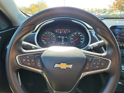 Used 2024 Chevrolet Malibu LT image 14
