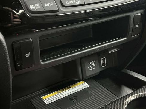 Used 2023 Honda Ridgeline Black Edition image 35