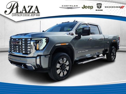 Used 2025 GMC Sierra 2500 Denali w/ Denali Reserve Package image 1
