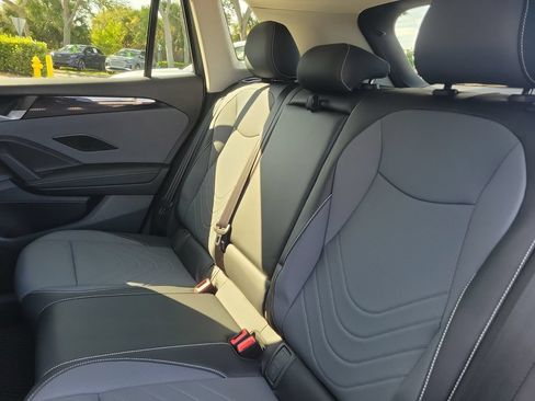 Certified 2026 Volkswagen Tiguan SE AWD/4WD image 13