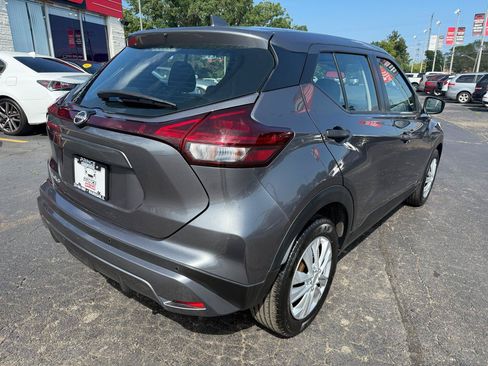 Used 2023 Nissan Kicks S FWD image 7