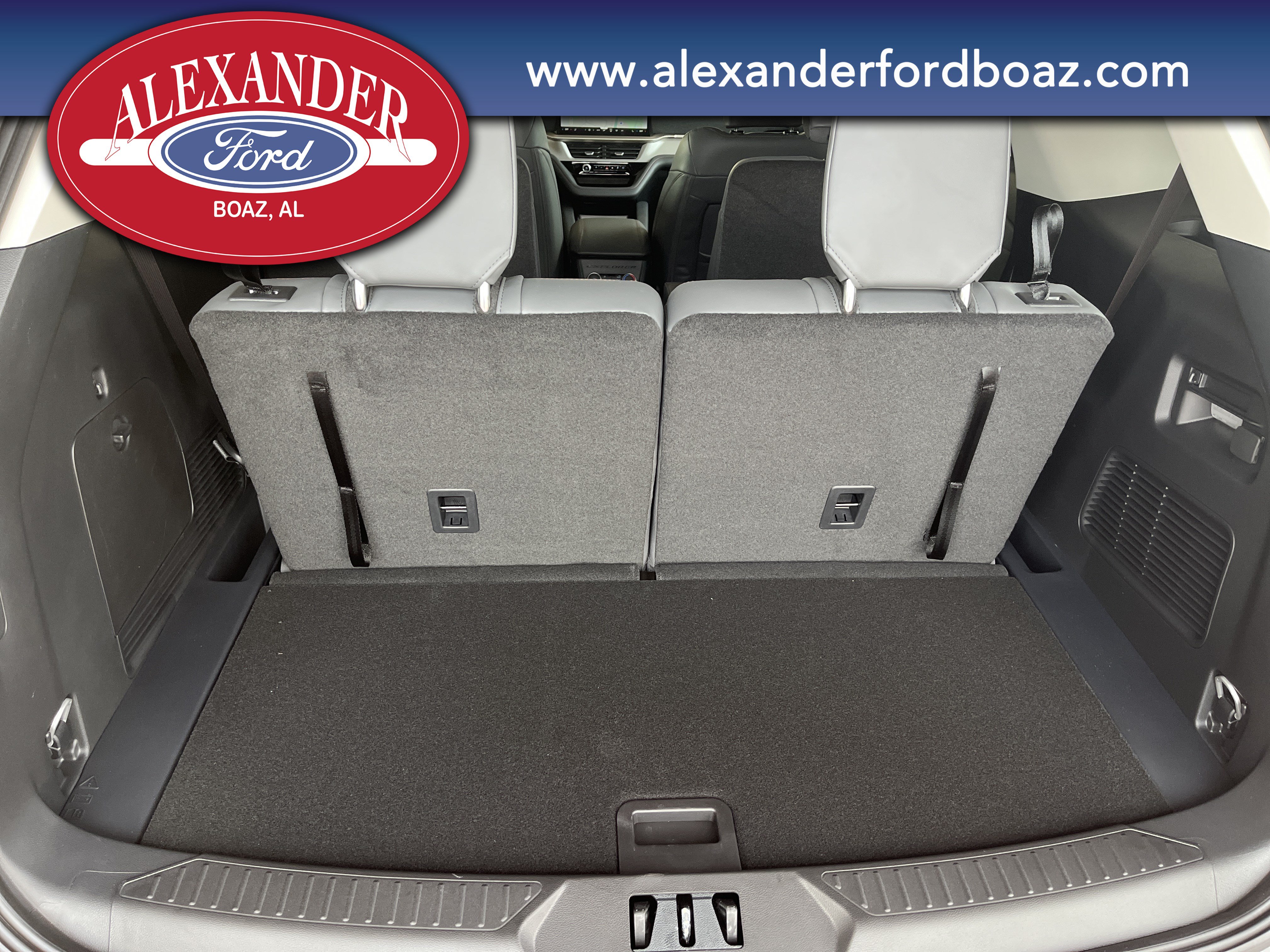 New 2026 Ford Explorer Active w/ Active Comfort Package RWD image 19