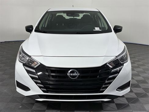Used 2024 Nissan Versa S w/ S Plus Package image 8