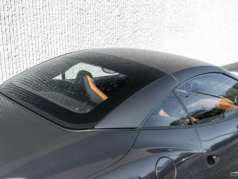 Used 2015 Ferrari California T image 33