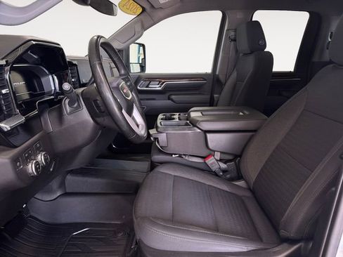 Used 2024 GMC Sierra 2500 SLE AWD/4WD image 7