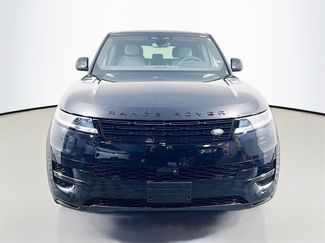 Used 2025 Land Rover Range Rover Sport SE video 2