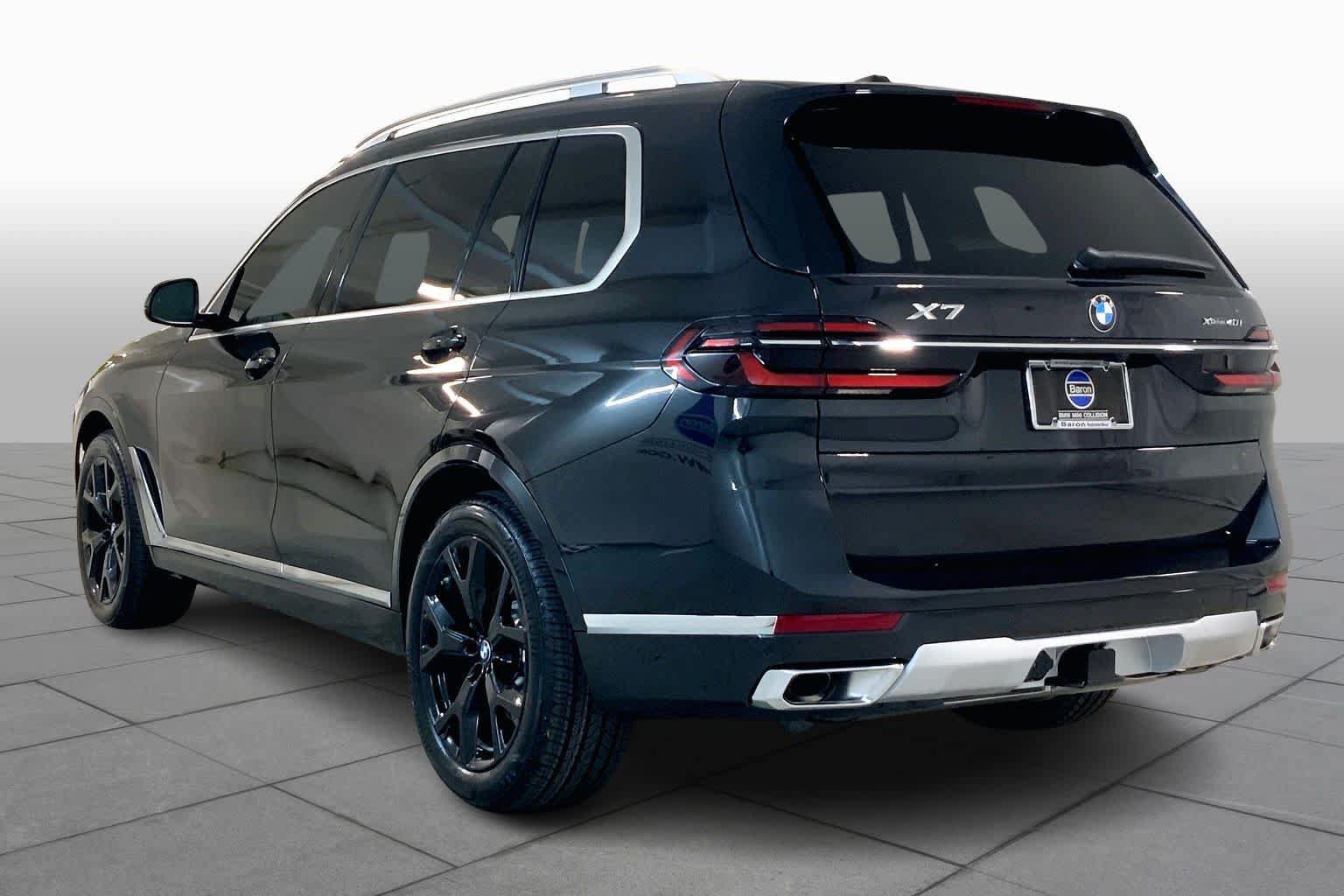 Used 2026 BMW X7 xDrive40i w/ Executive Package AWD/4WD image 12