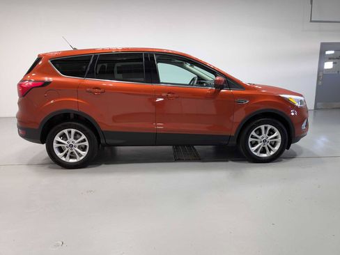 Used 2019 Ford Escape SE AWD/4WD image 7
