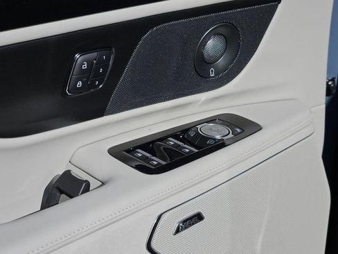 New 2026 Lincoln Nautilus Premier w/ Equipment Group 102A image 19