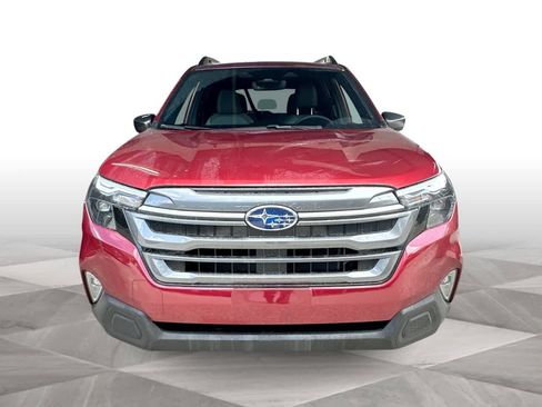 Used 2025 Subaru Forester Premium w/ Convenience Package #2 AWD/4WD image 3