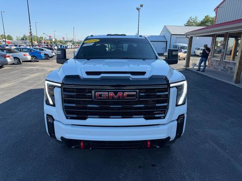 Used 2024 GMC Sierra 2500 AT4 w/ AT4 Premium Plus Package AWD/4WD image 12