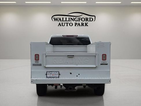 Used 2022 GMC Sierra 2500 Pro w/ Convenience Package RWD image 4