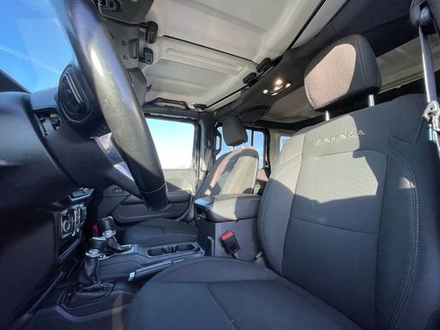Used 2021 Jeep Wrangler Unlimited Sahara AWD/4WD image 18