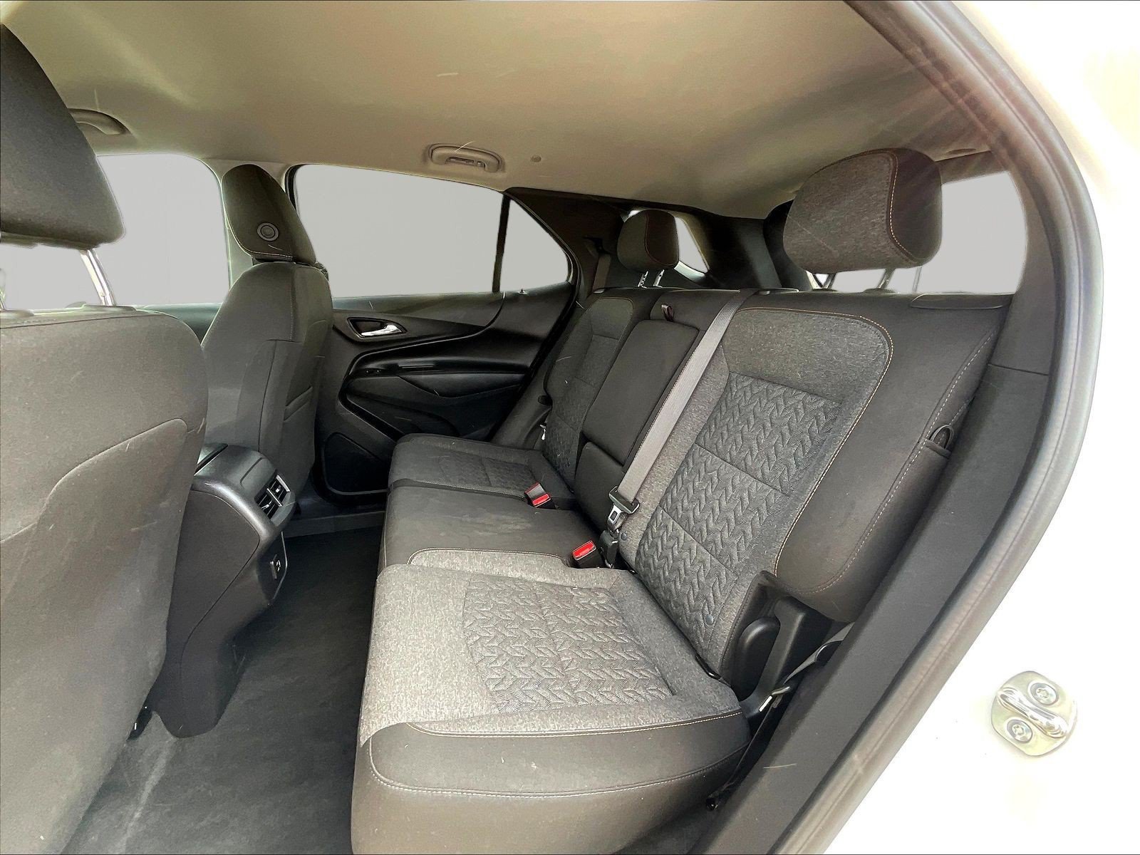 Used 2024 Chevrolet Equinox LT AWD/4WD image 16