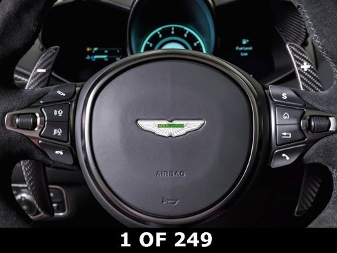 Used 2023 Aston Martin V12 Vantage Roadster image 27