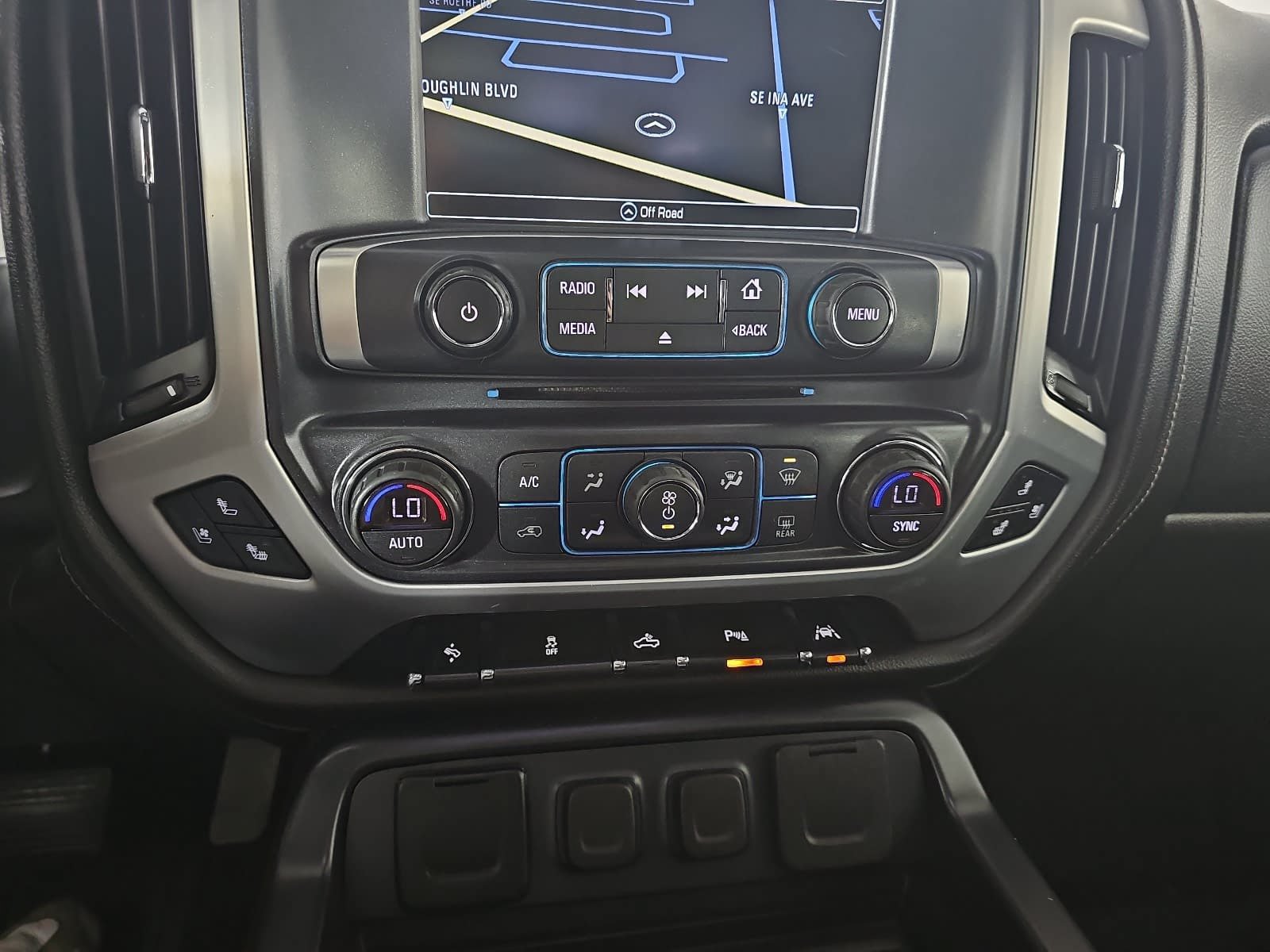 Used 2018 GMC Sierra 1500 SLT AWD/4WD image 20