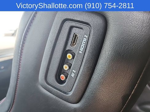 Used 2018 Jeep Grand Cherokee Trailhawk AWD/4WD image 30