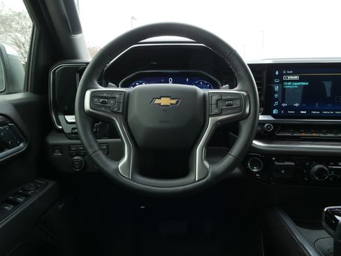 Certified 2024 Chevrolet Silverado 1500 LTZ w/ Technology Package image 21