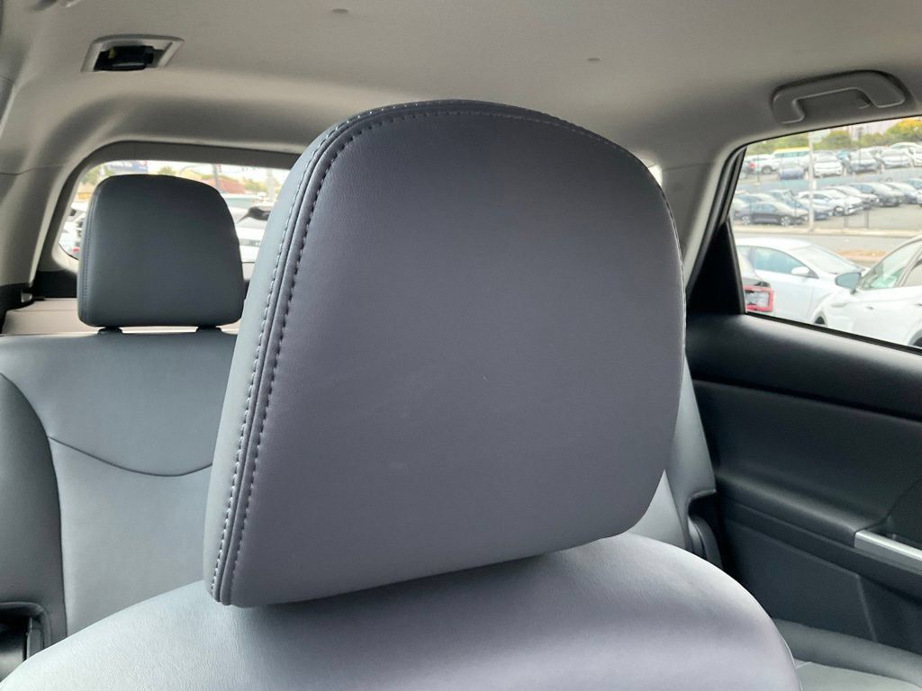 Used 2012 Toyota Prius V Five FWD image 61
