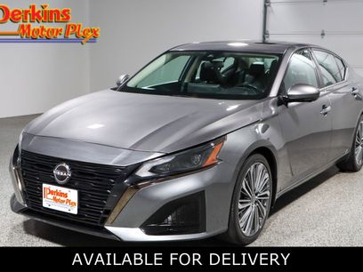Used 2023 Nissan Altima 2.5 SL