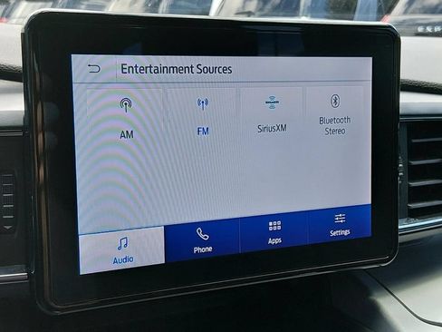 Certified 2023 Ford Explorer XLT w/ Equipment Group 202A RWD image 18