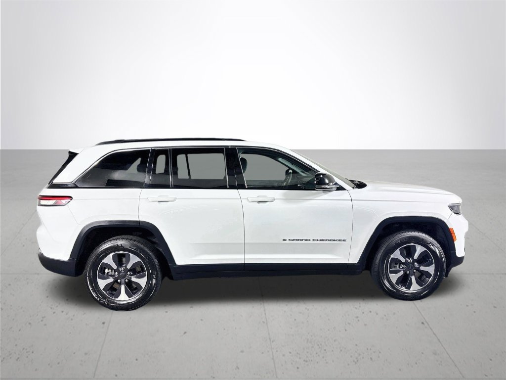Used 2024 Jeep Grand Cherokee Limited 4xe AWD/4WD image 5