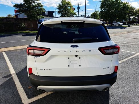 New 2025 Ford Escape Active w/ Cold Weather Package image 5