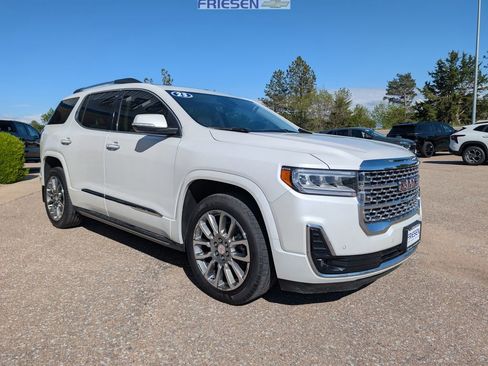 Used 2023 GMC Acadia Denali w/ Denali Ultimate Package AWD/4WD image 7