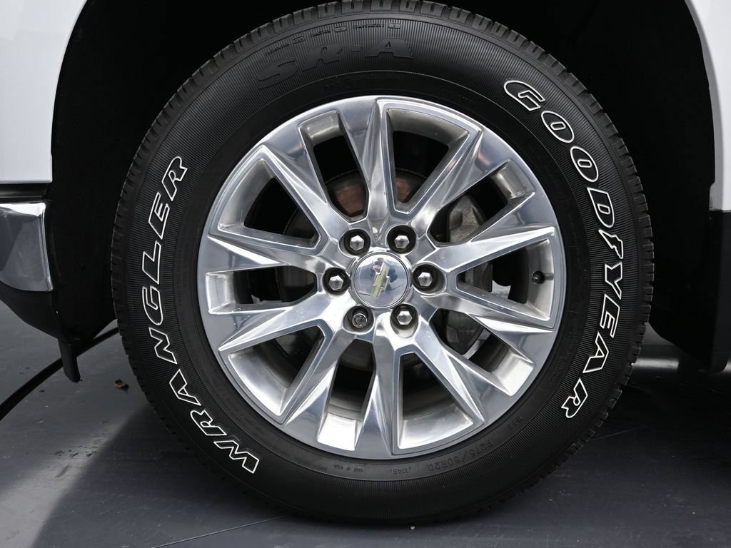 Used 2021 Chevrolet Silverado 1500 LTZ RWD image 9