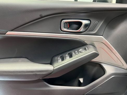 New 2025 Acura Integra image 16