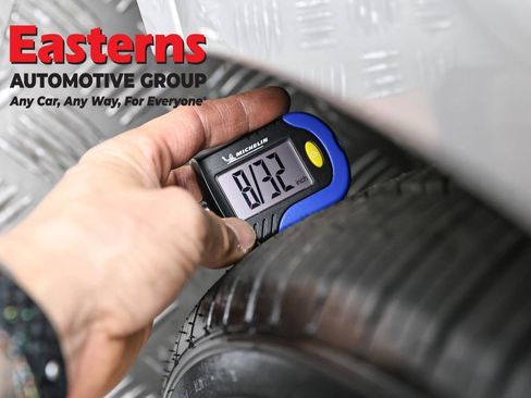 Used 2020 Mercedes-Benz E 350 4MATIC Sedan w/ Parking Assistance Package image 29