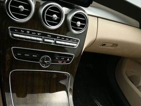 Used 2021 Mercedes-Benz C 300 Sedan image 20