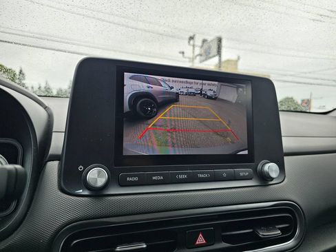 Used 2023 Hyundai Kona SE FWD image 26