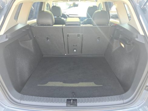 Used 2023 Volkswagen Taos SE w/ Panoramic Sunroof Package AWD/4WD image 14