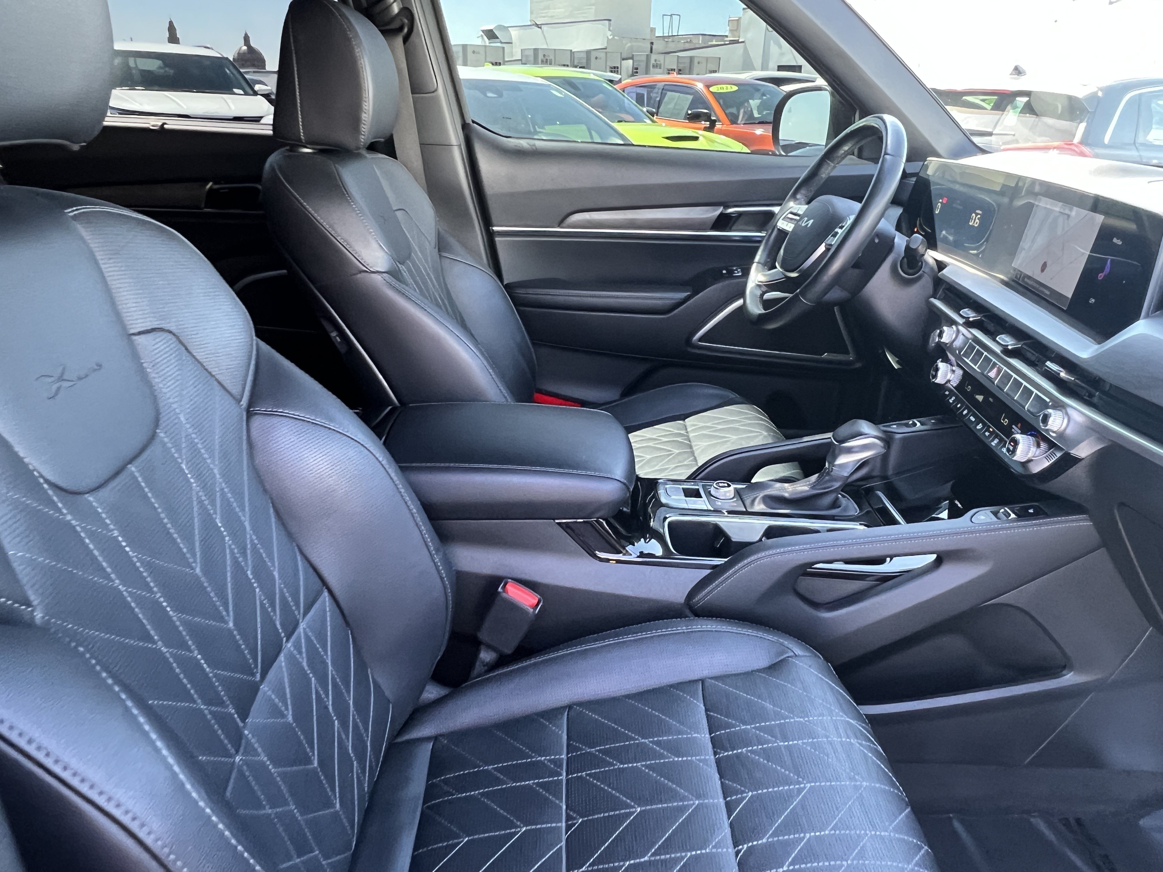 Certified 2024 Kia Telluride EX X-Line AWD/4WD image 16