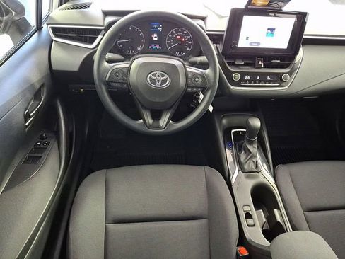 Used 2024 Toyota Corolla LE image 10