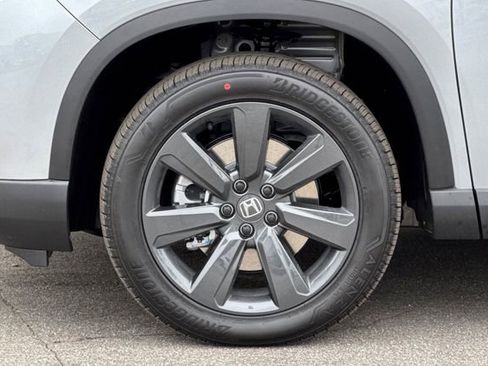 New 2026 Honda Pilot Sport image 36