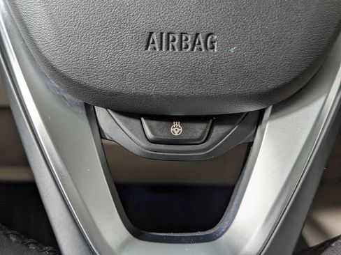 Certified 2023 BMW 330i xDrive Sedan w/ Premium Package image 31