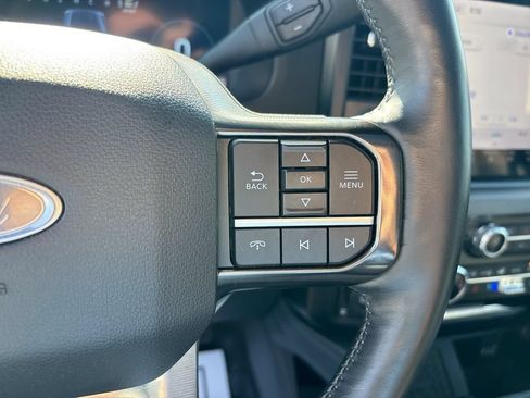 Used 2026 Ford F250 Platinum AWD/4WD image 32