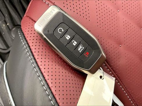 New 2026 INFINITI QX80 Autograph image 11