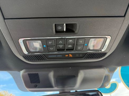 Used 2022 Ford F150 Lariat w/ Equipment Group 502A High image 32