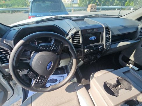 Used 2022 Ford F250 XL w/ Power Equipment Group AWD/4WD image 17
