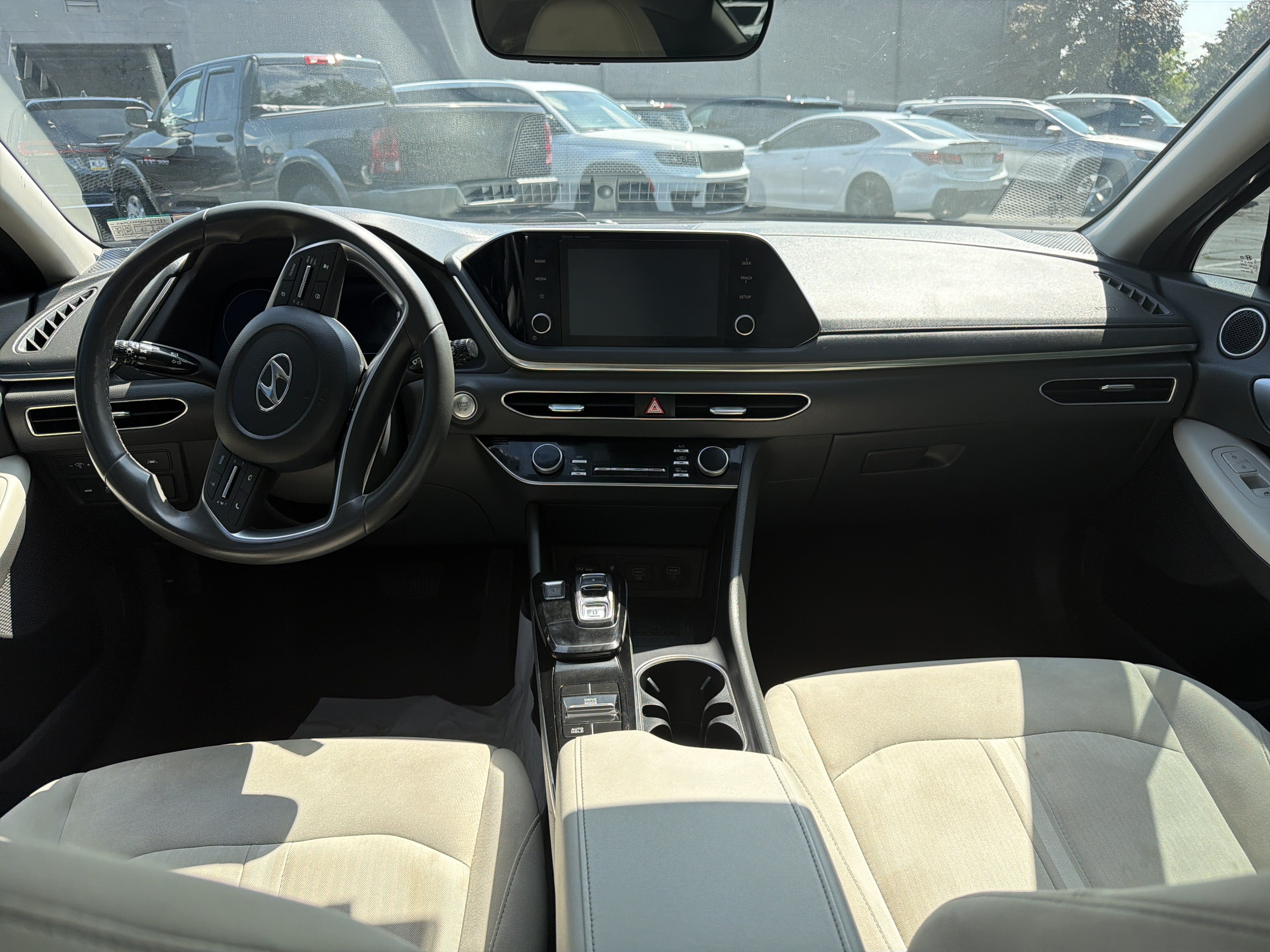 Used 2021 Hyundai Sonata SEL w/ Convenience Package FWD image 12