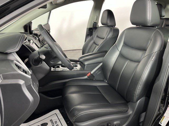 Used 2023 Nissan Murano SV w/ SV Midnight Edition Package FWD image 15