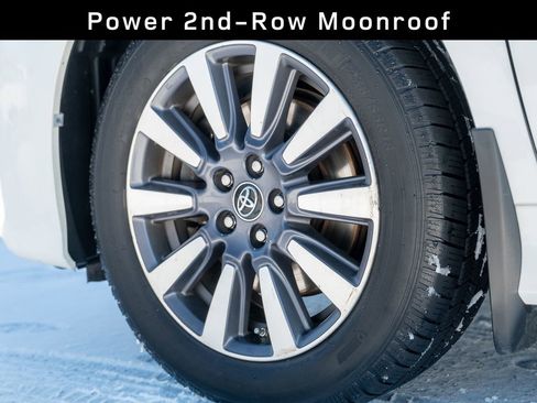 Used 2020 Toyota Sienna Limited Premium image 9