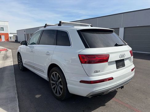 Used 2017 Audi Q7 3.0T Premium Plus w/ Premium Plus Package image 5