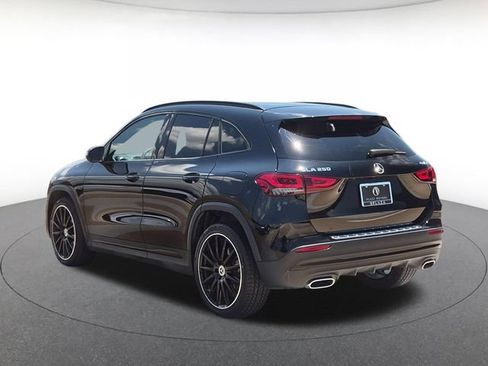 Used 2022 Mercedes-Benz GLA 250 4MATIC image 7