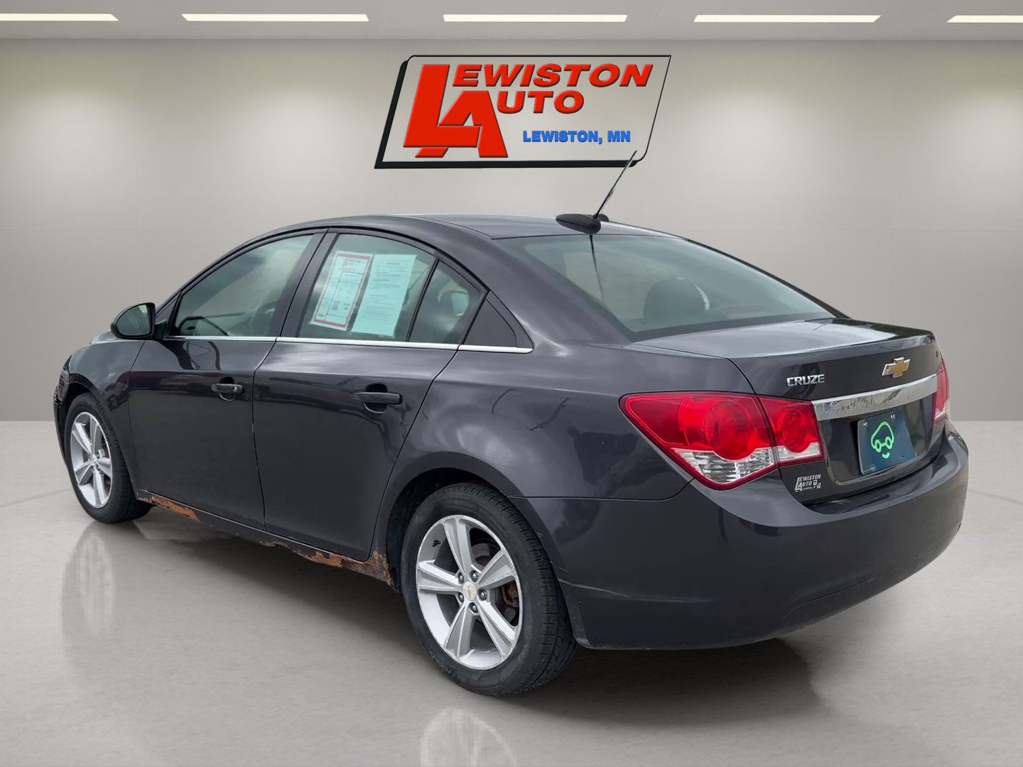 Used 2015 Chevrolet Cruze LT FWD image 3